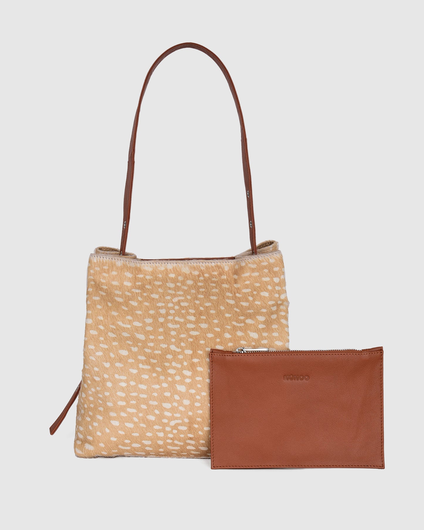 Núnoo Chiara Doe Large Brown Doe