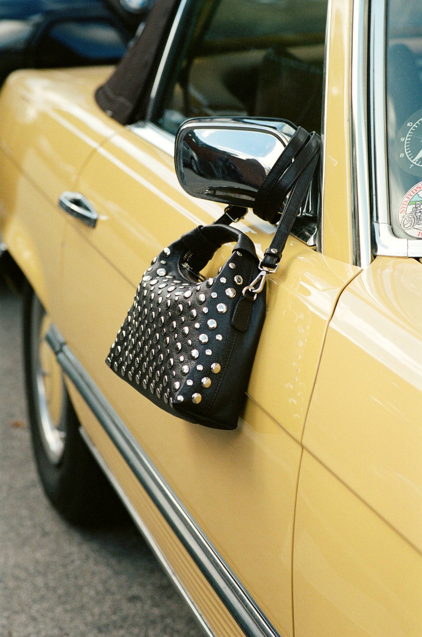 Núnoo Dandy Rivet Air Black Medium Black