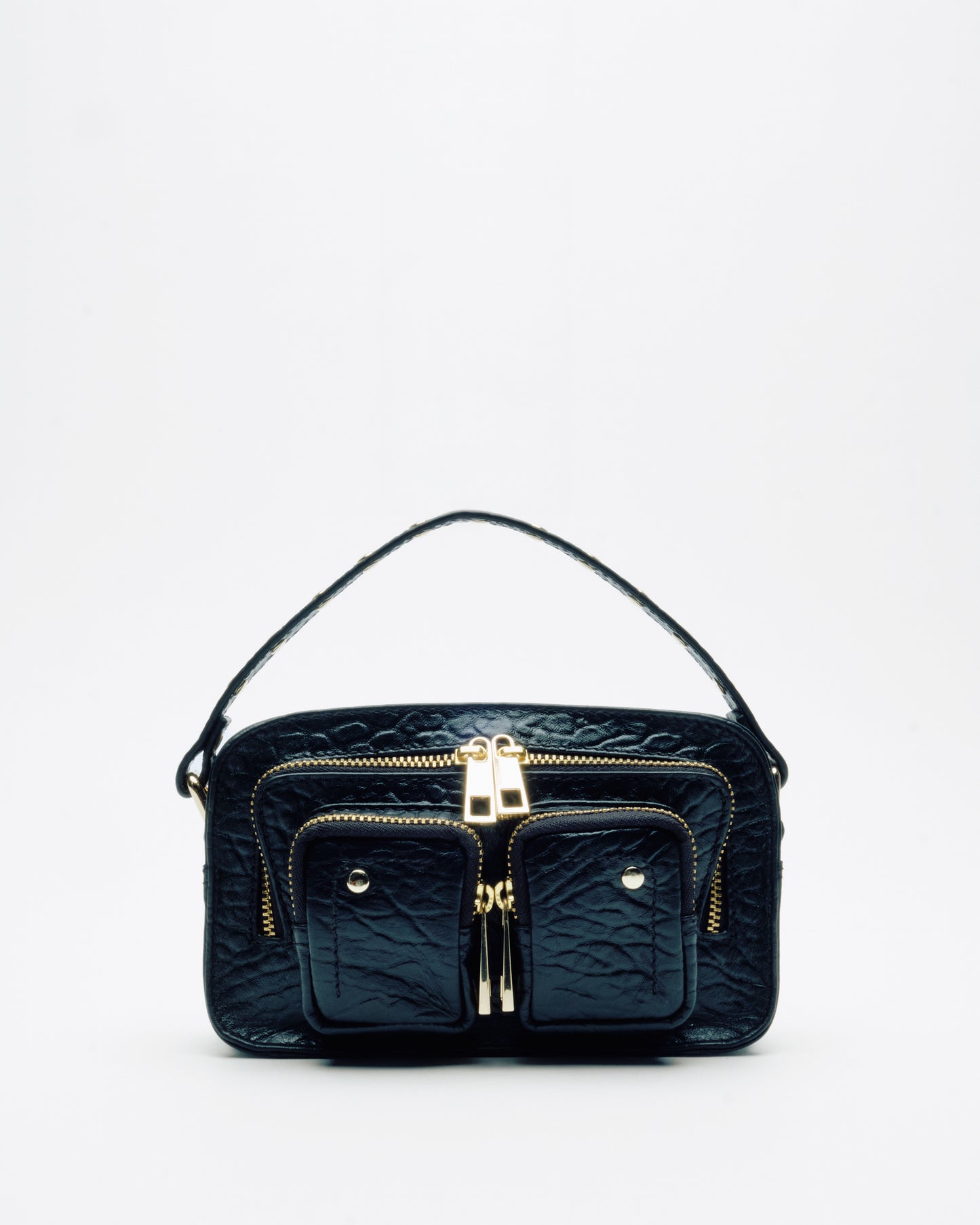 Núnoo Helena New Zealand black w. gold Small bag