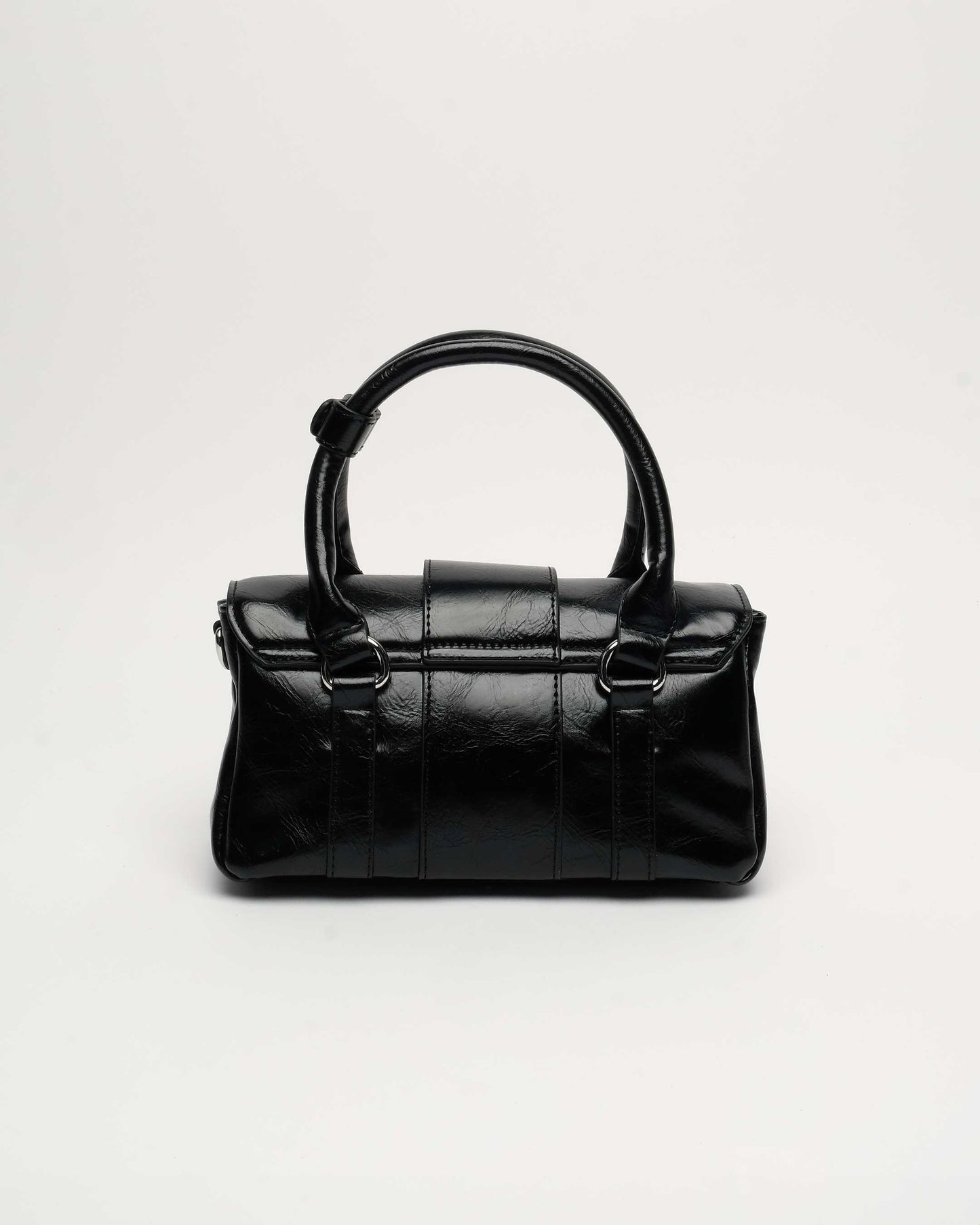 Núnoo Maggie Buckle Wrinkle Black Medium Black