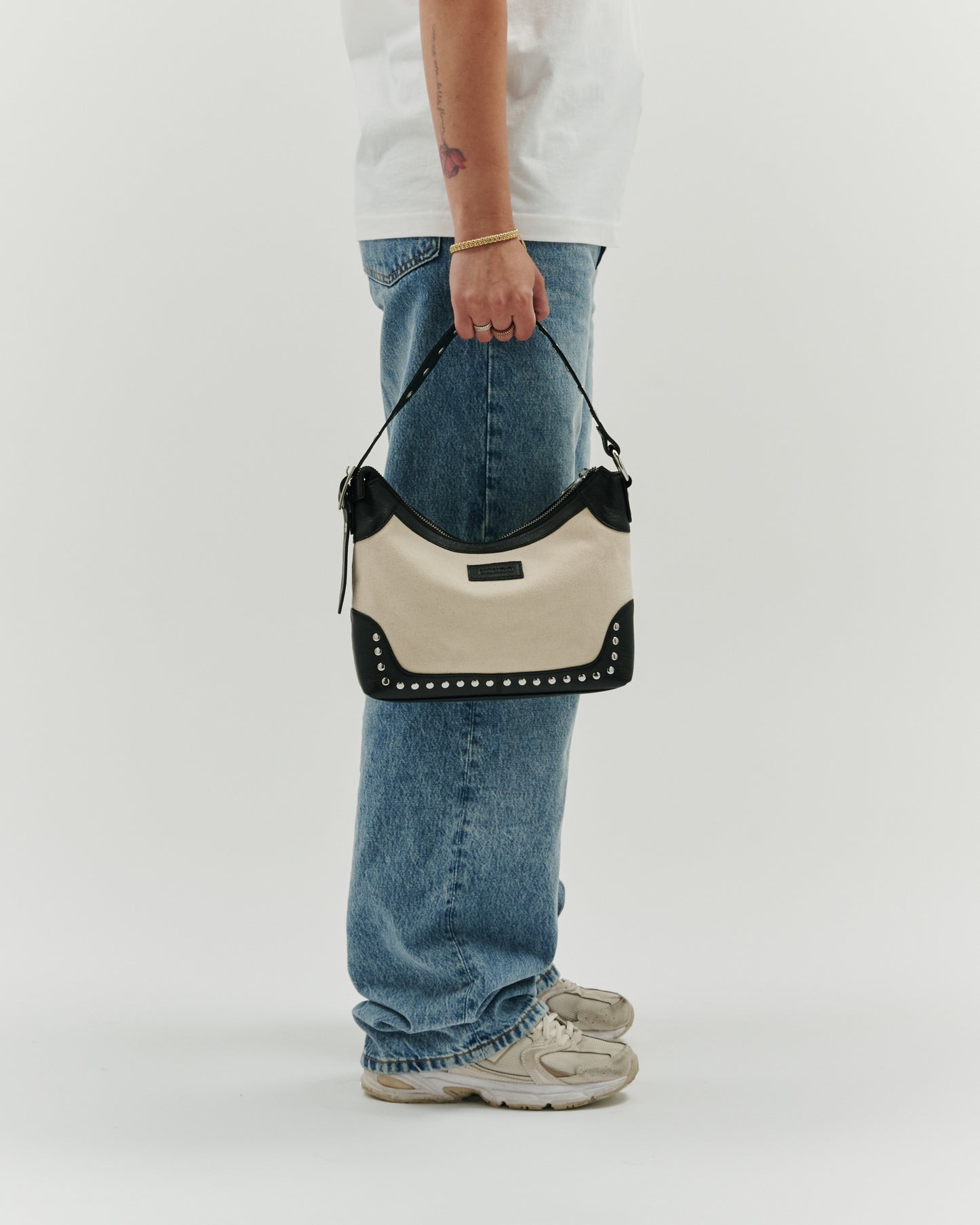 Núnoo Small Rio Rivet Canvas Leather Off White Medium Off white