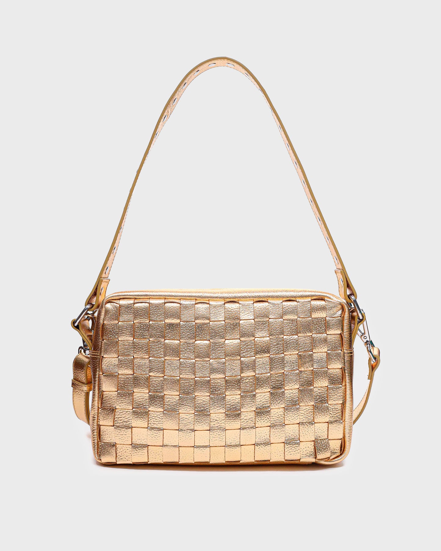 Núnoo Vilda Metallic Light Gold Medium Light Gold