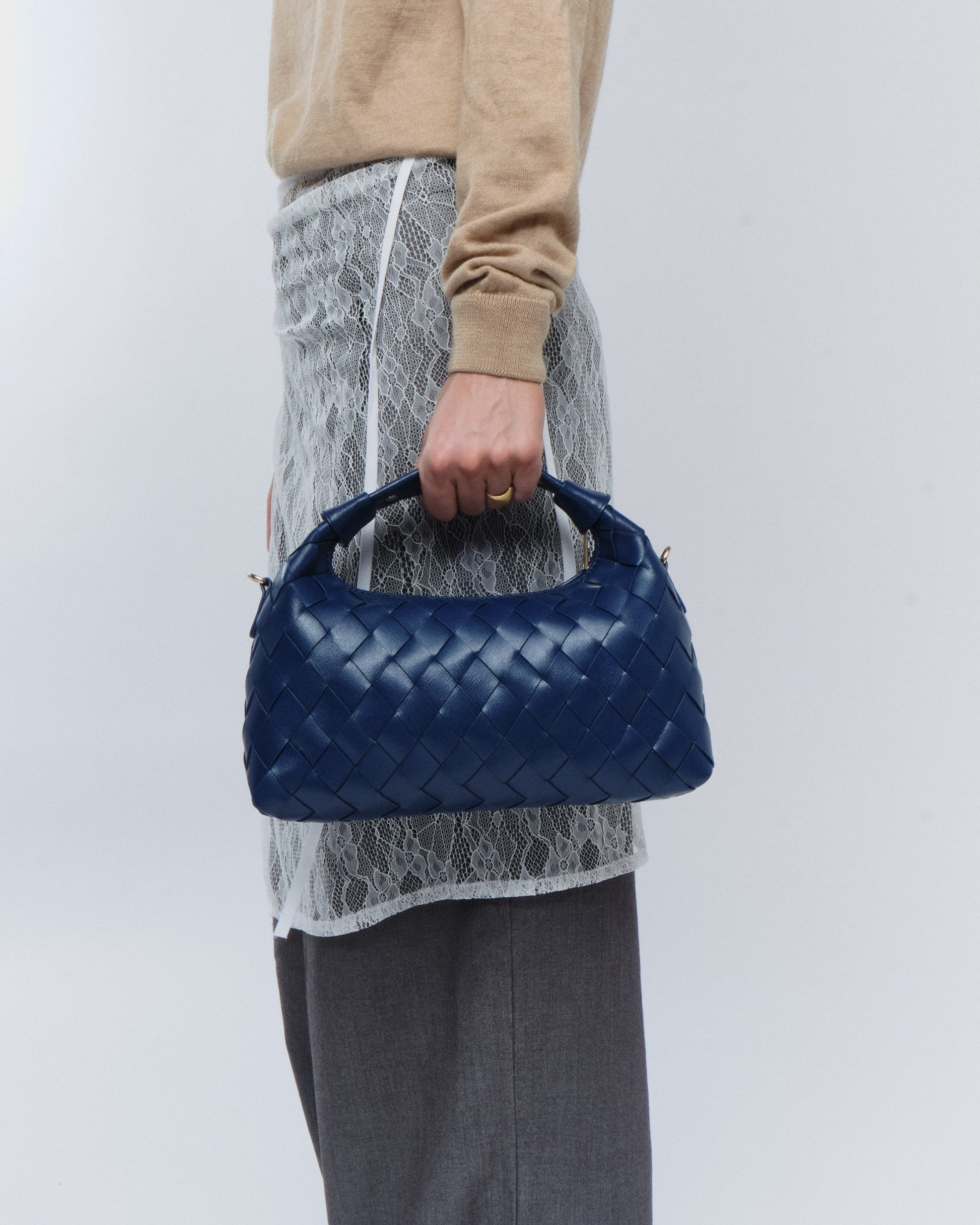 Núnoo Dandy Braided Florence Deep Blue w. Gold Medium Deep Blue