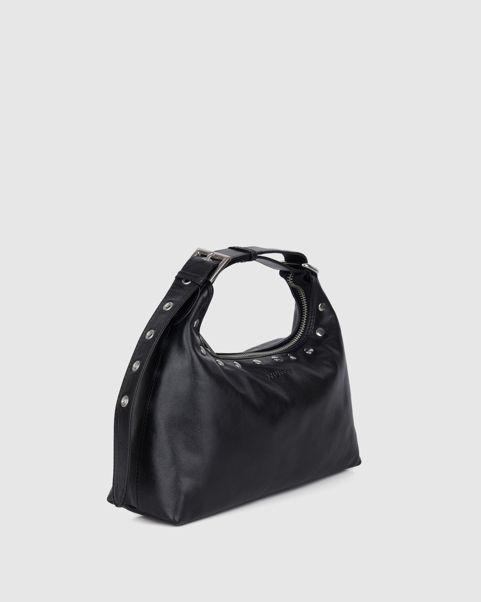 Núnoo Dandy Buckle Studs Mountain Black Medium Black