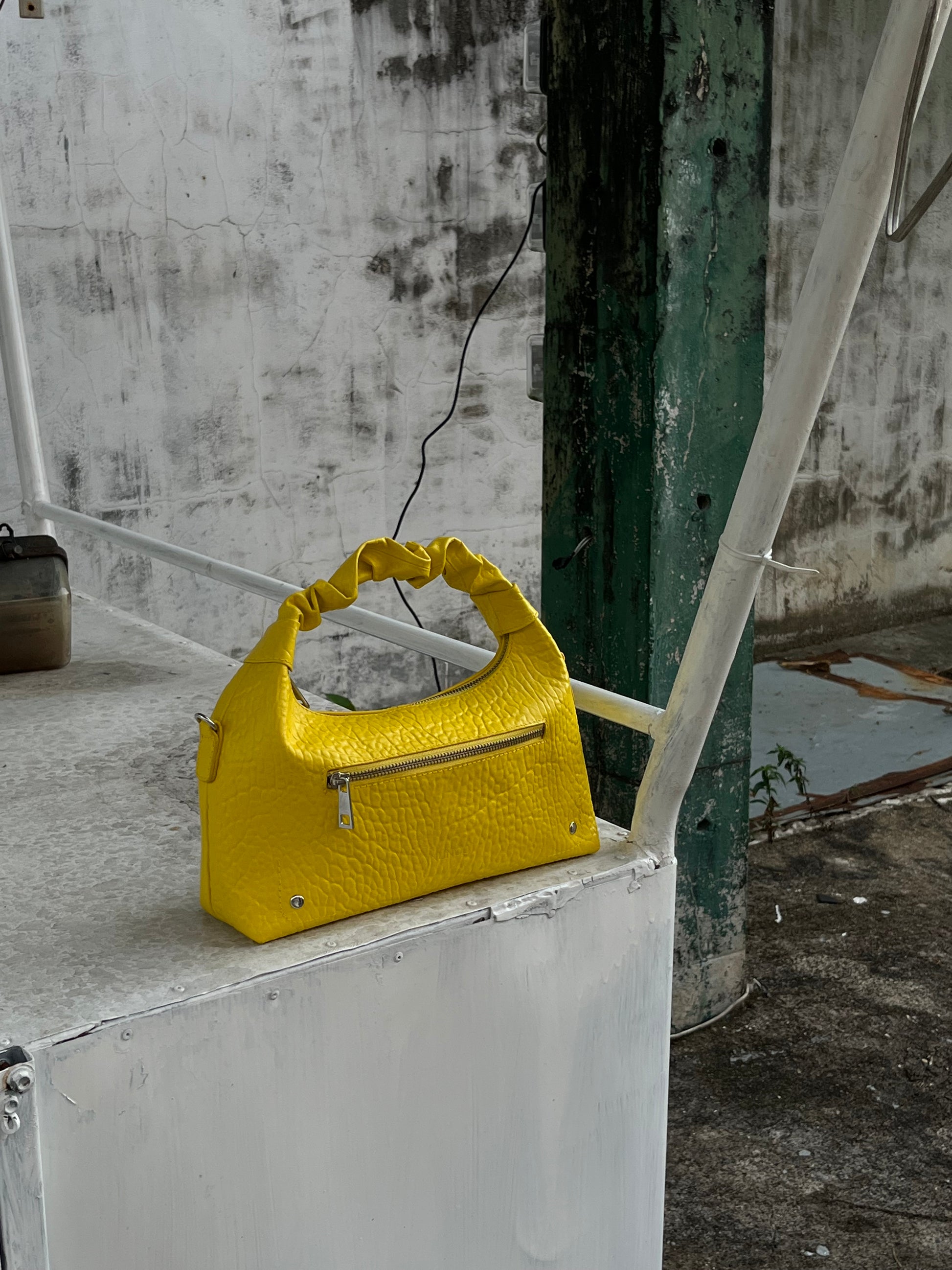 Núnoo Dandy Play New Zealand Yellow Medium Yellow