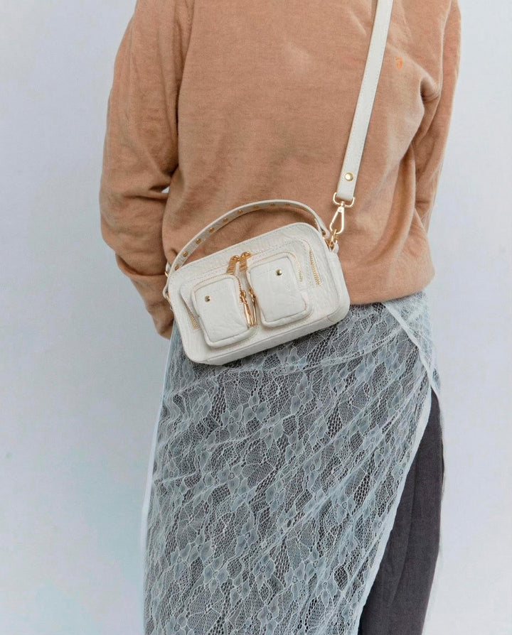 Núnoo Helena new zealand beige w. gold Small bag Beige