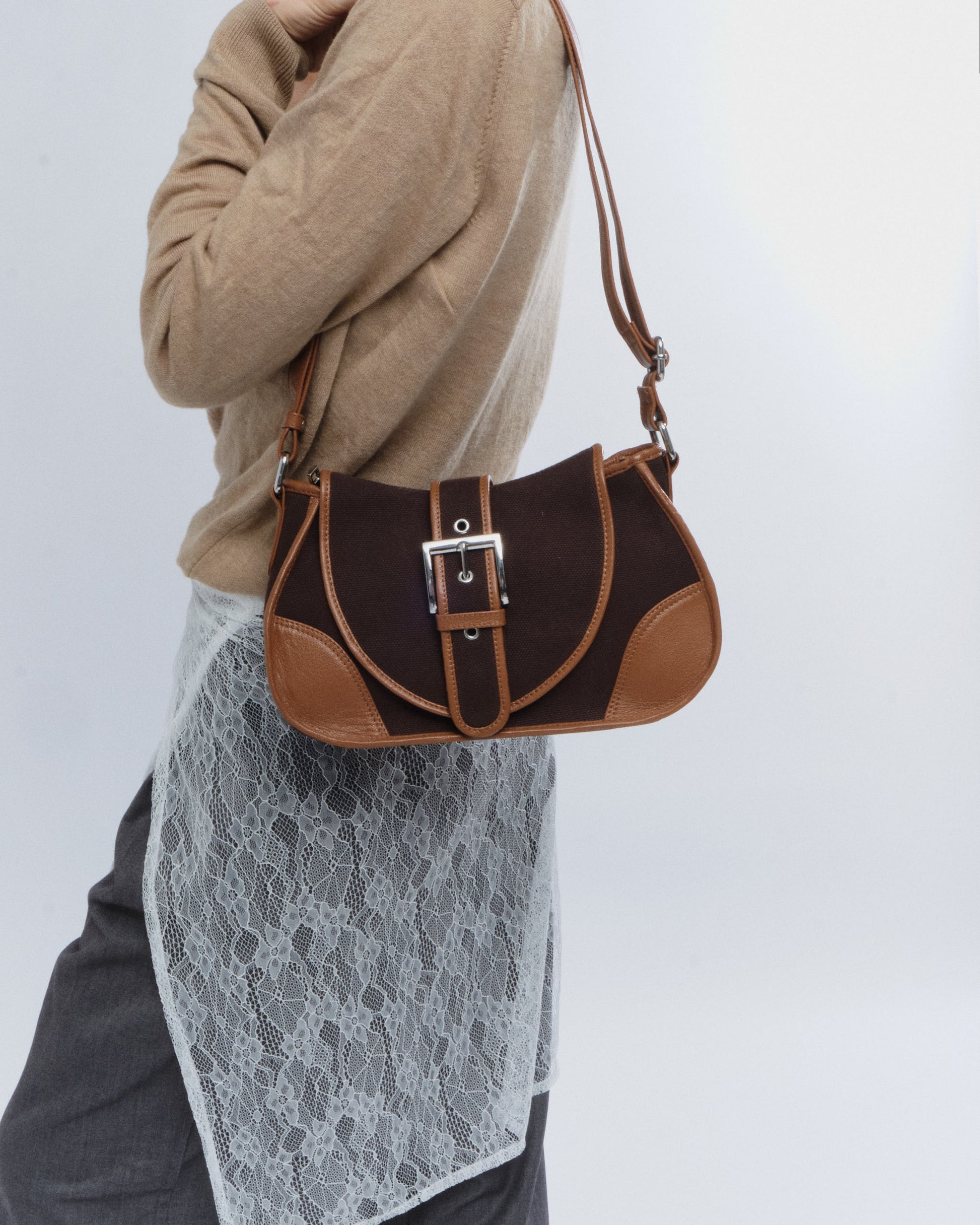 Núnoo Maria Canvas Coffee Medium Coffee